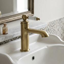 Aquanello Heritage Manor Klassischer nostalgischer Waschtischmischer Bronze BN-1001-HM